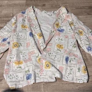 Lightweight Floral Blazer Jacket - White/Cream with Yellow & Blue Flowers